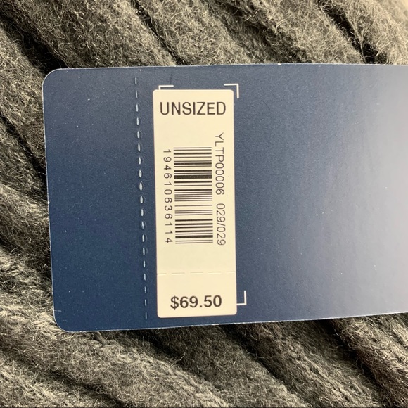 Lucky Brand Fringed Scarf Soft Brushed Gray NWT - Picture 10 of 10